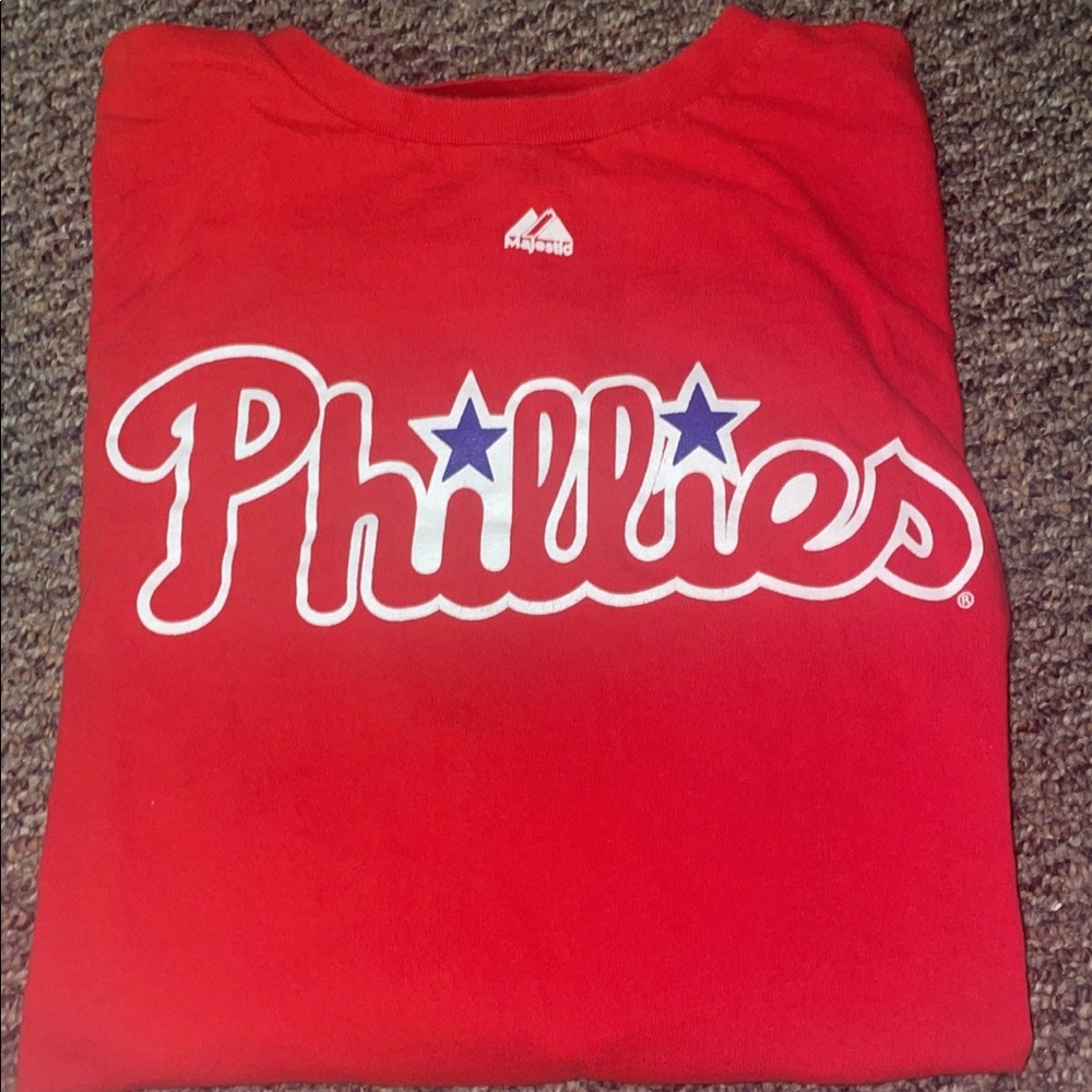 Red phillies shirt XL